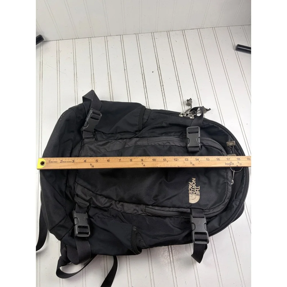The North Face Black Hot Shot Laptop Travel Hiking Back Pack Bag Unisex